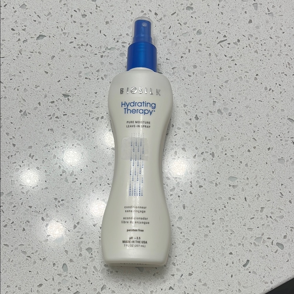 Biosilk Hydrating Therapy Leave-In Spray - White
